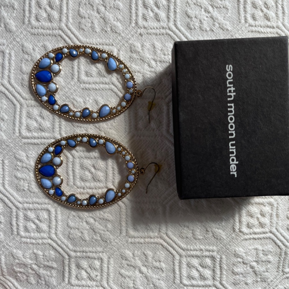 South Moon Under Blue Oval Dangle Earrings - Picture 5 of 5